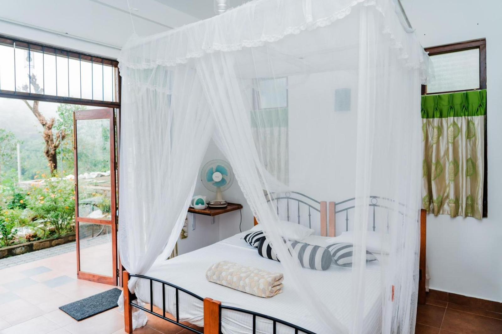 Ella Floating View Bed & Breakfast Exterior photo